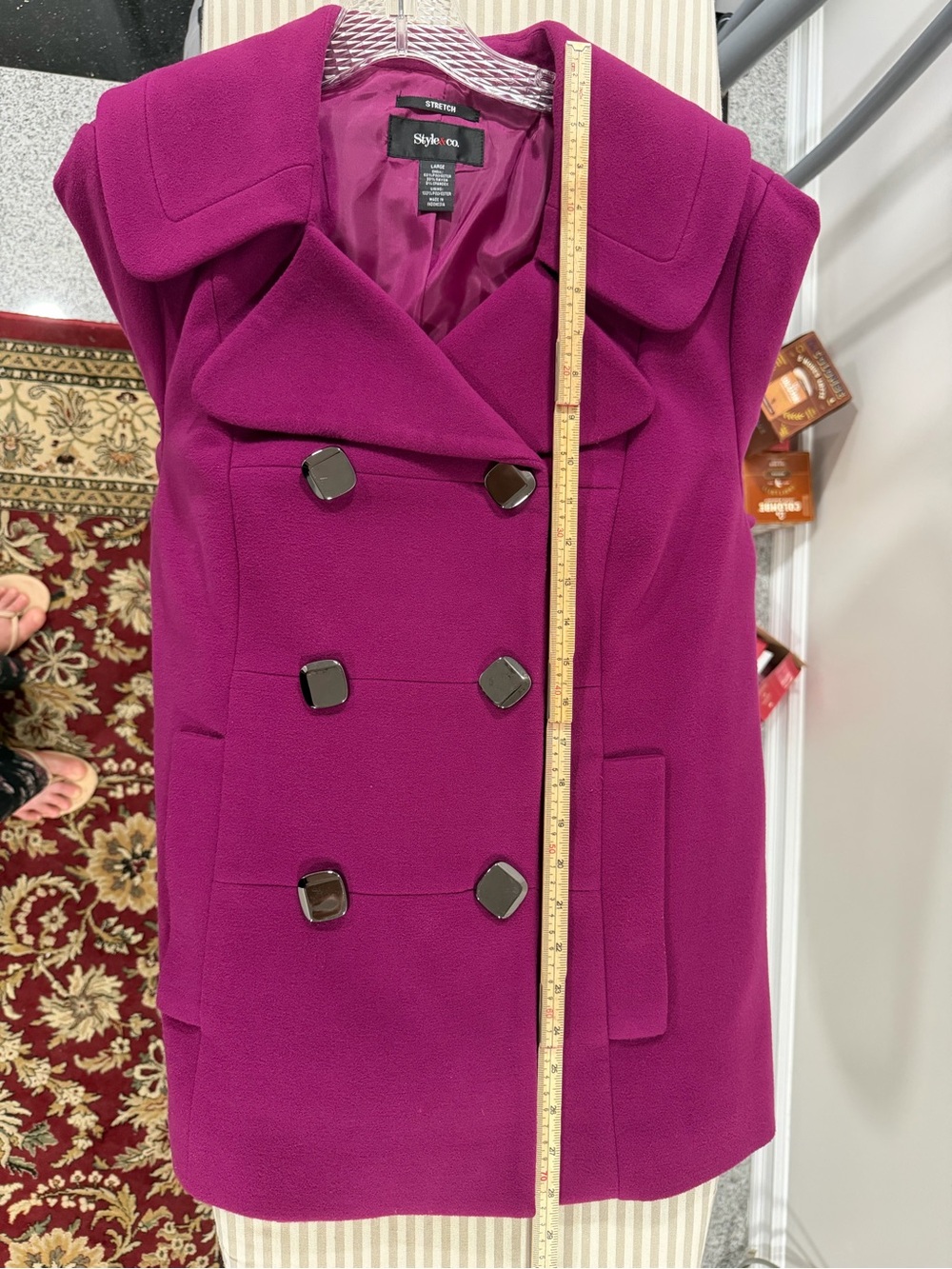In Perfect condition Style & Co. Purple
Double Breasted Button women Jacket SZ L - Picture 12 of 13